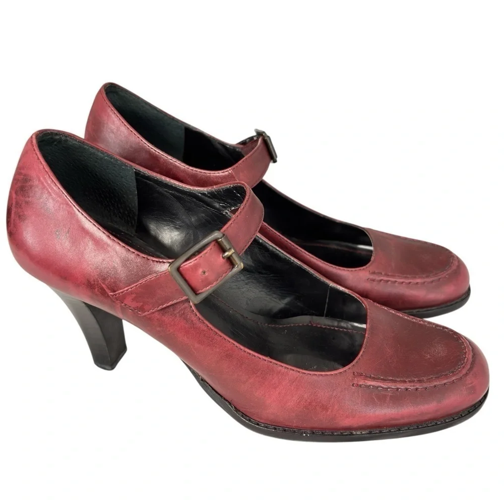 GIANNI BINI Burgundy Wine Leather Mary Jane Heels Pumps Womens Shoe Size 7.5 M